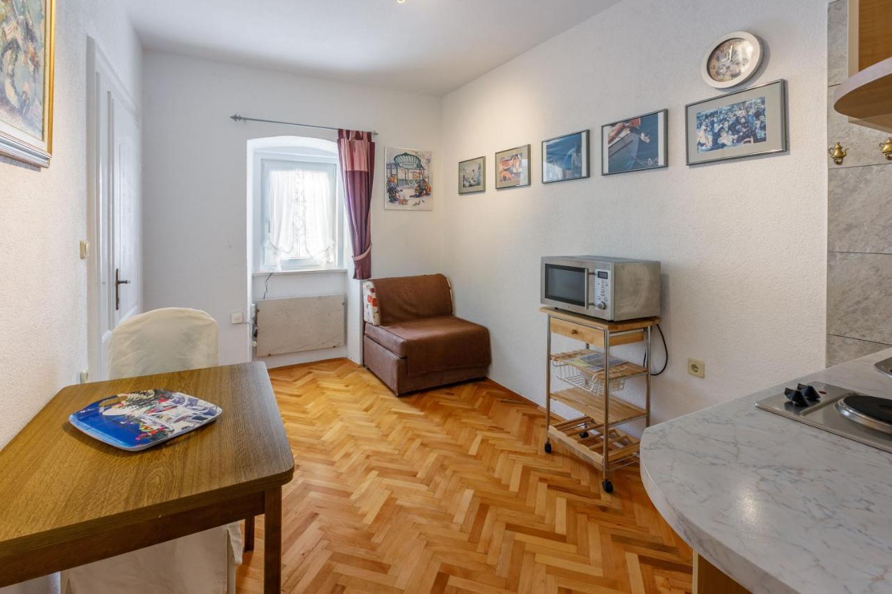 Apartments Villa 7 Crikvenica Extérieur photo